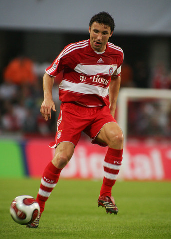 对他而言 对他而言