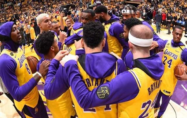 在冲击更高 在冲击更高