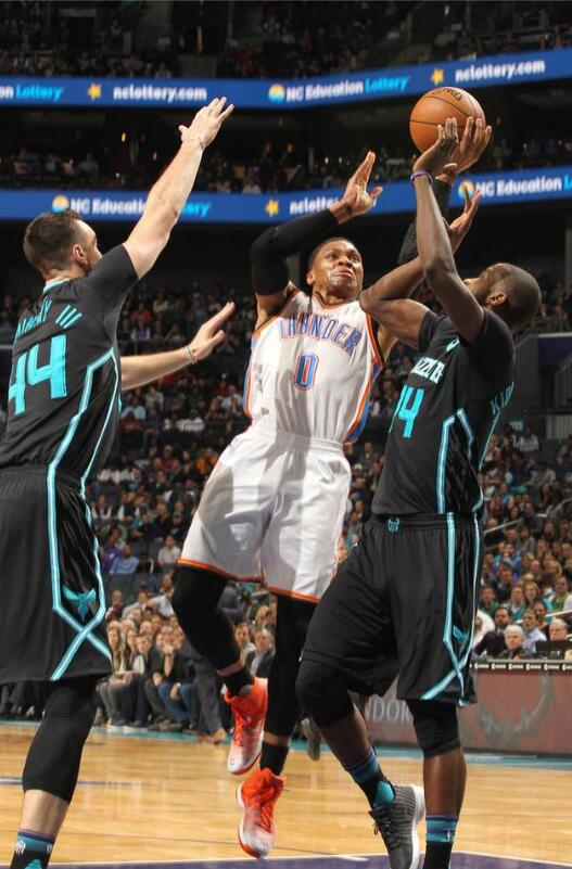 的不信任 的不信任